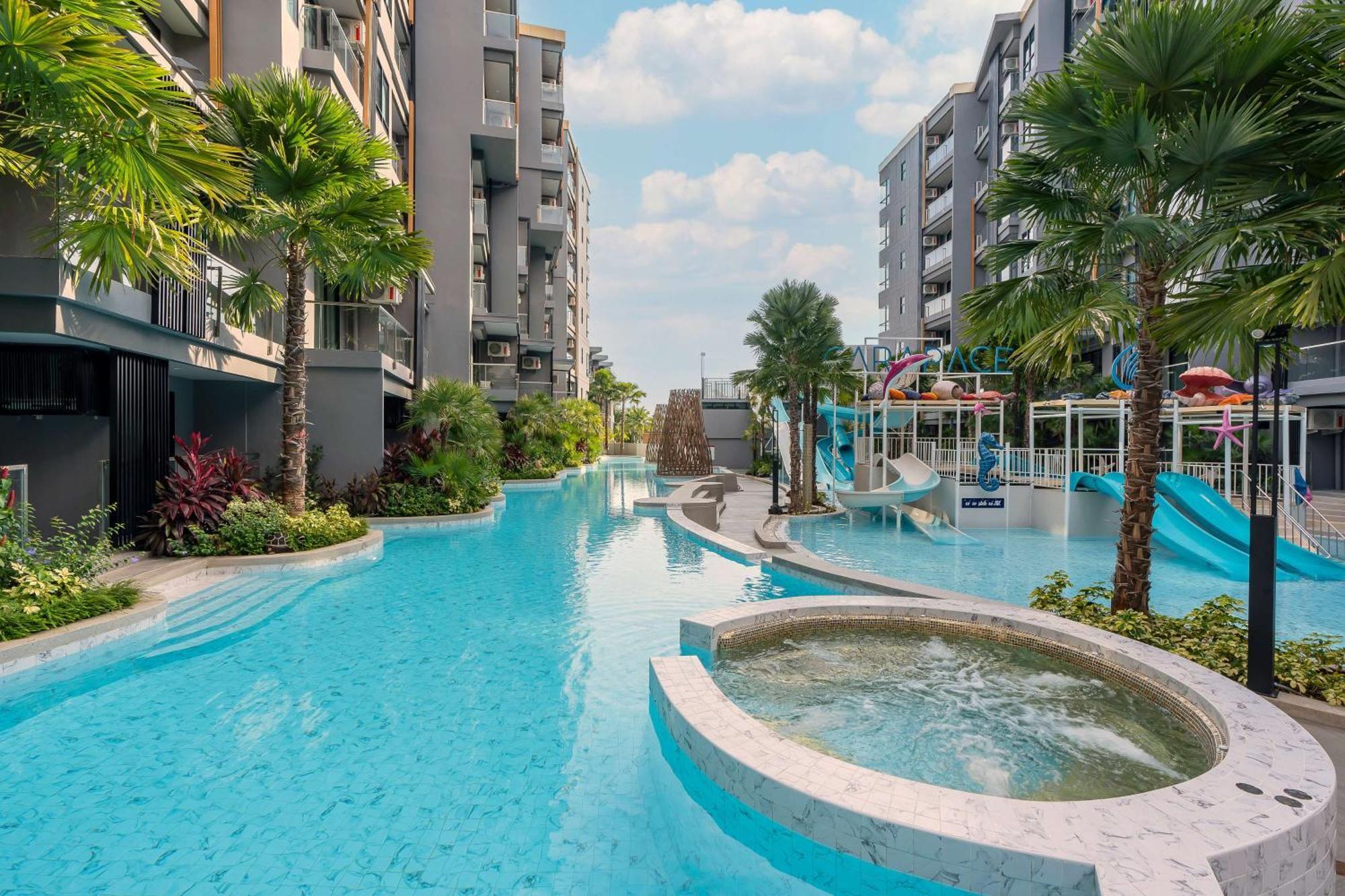 Western Carapace โรงแรม 4*