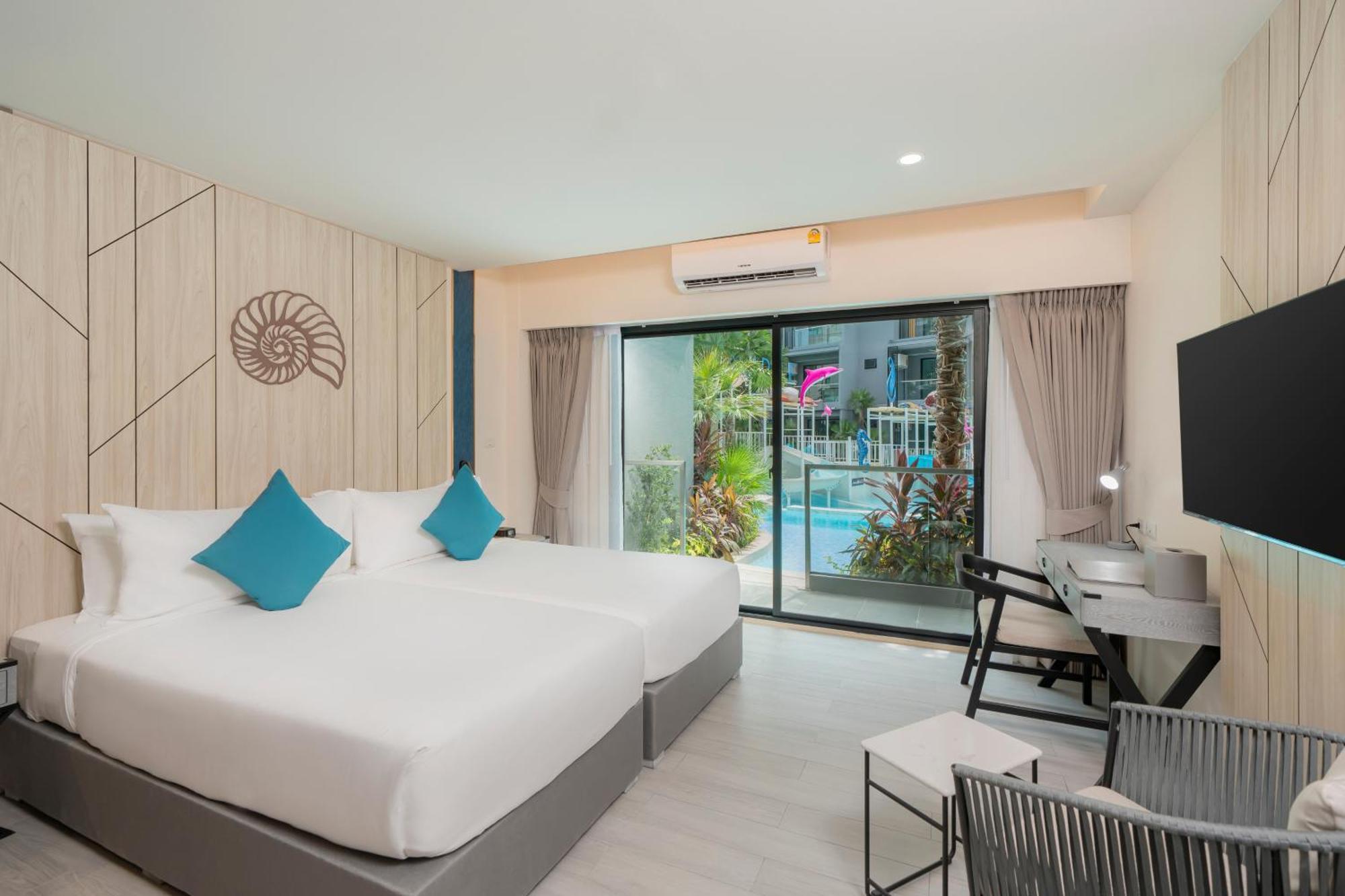 โรงแรม Western Carapace 4*
